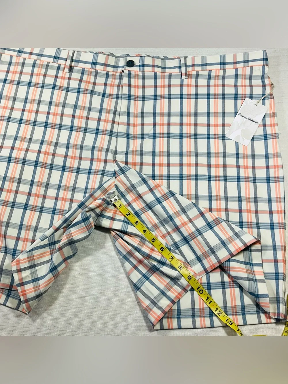 NWT TOMMY BAHAMA Men's Seaside Caddy Stretch UPF Ivory Plaid Flat Front Shorts
